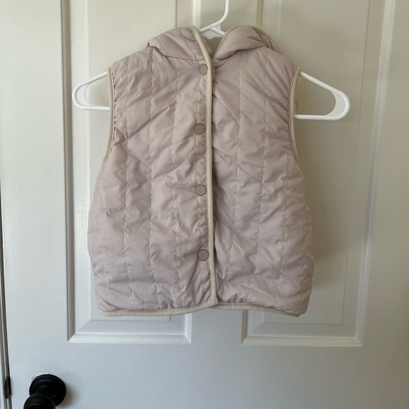 Zara toddler girls reversible faux fur vest - Picture 3 of 7